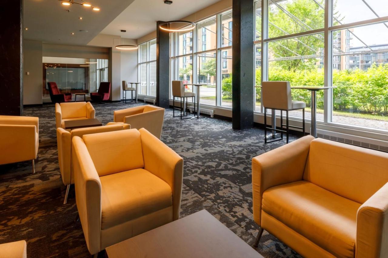 Four Points By Sheraton Levis Convention Centre Экстерьер фото