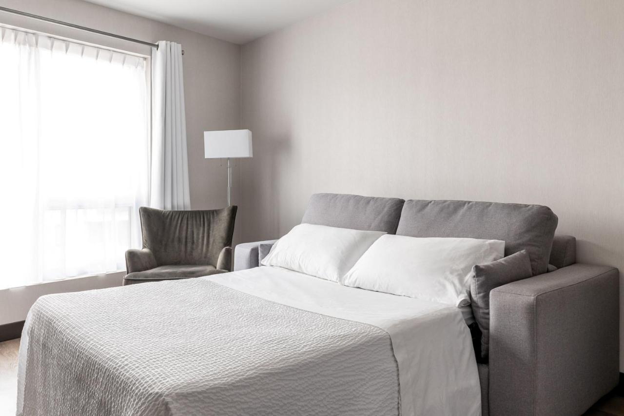 Four Points By Sheraton Levis Convention Centre Экстерьер фото
