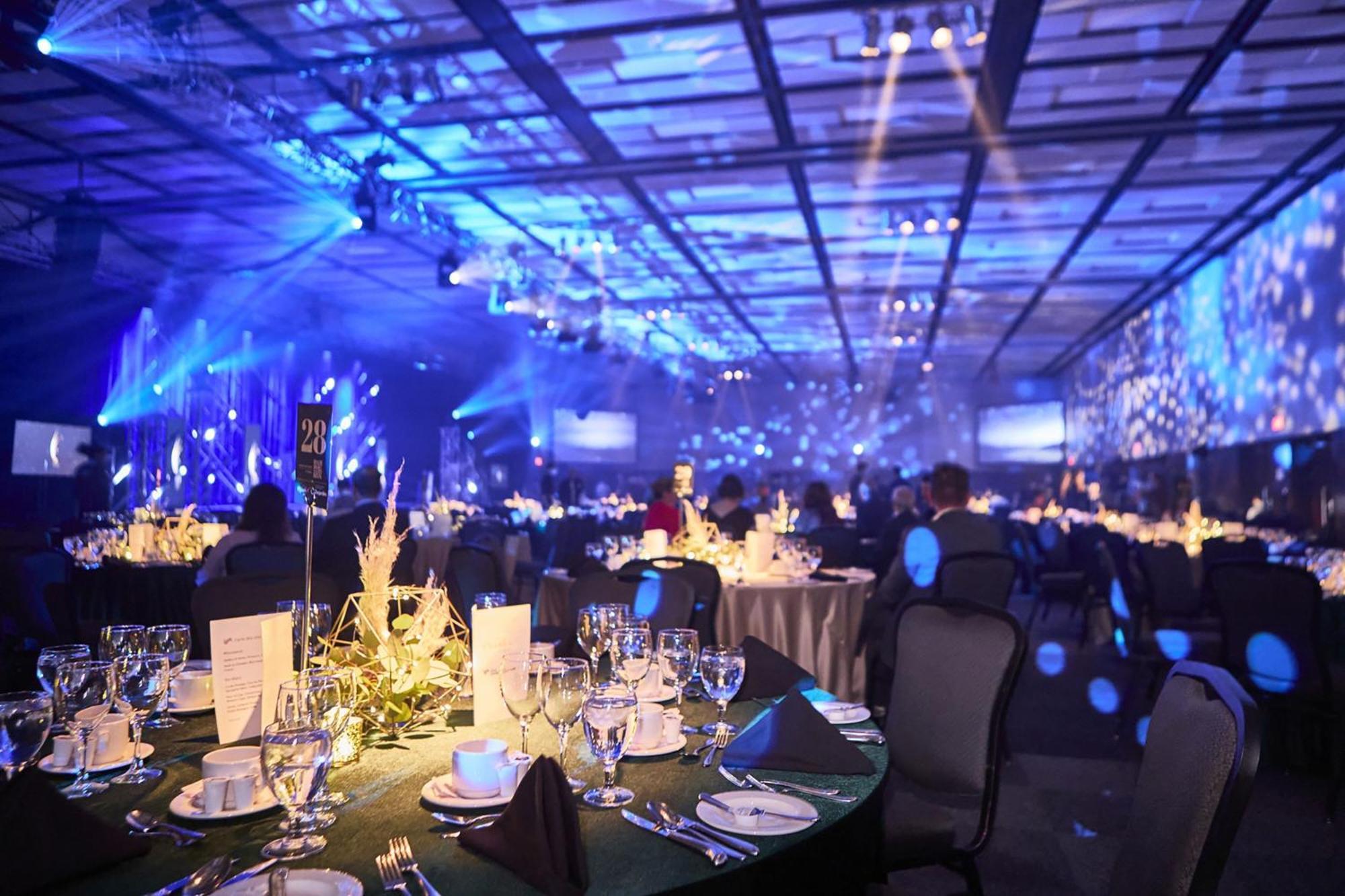 Four Points By Sheraton Levis Convention Centre Экстерьер фото